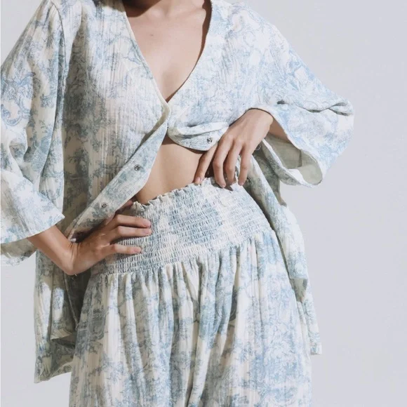 SOLD - Picture 2 of 7